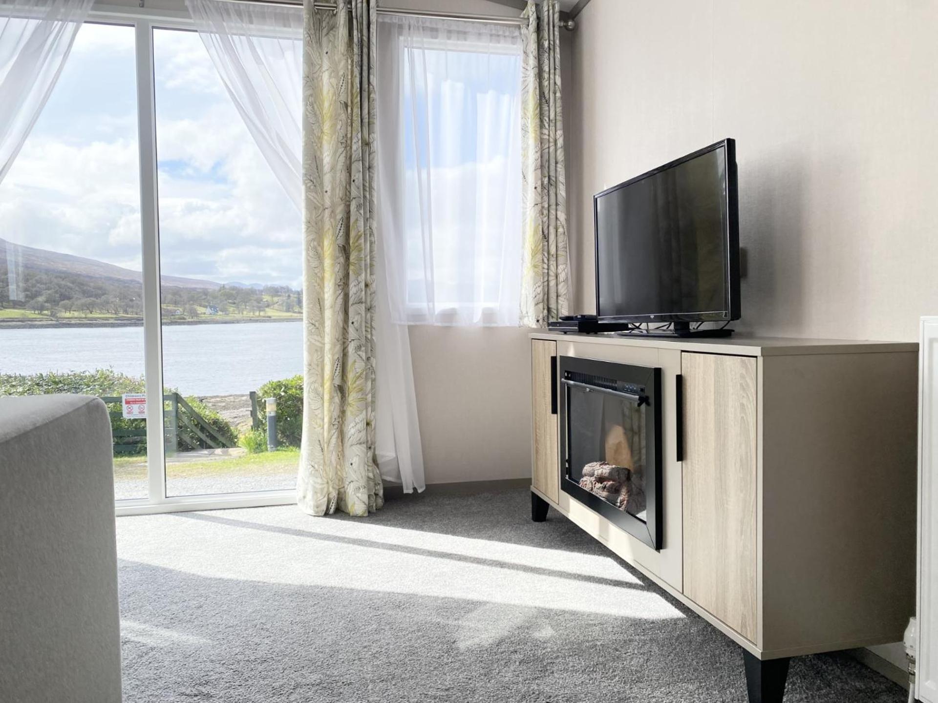 Linnhe Lochside Holidays 4*